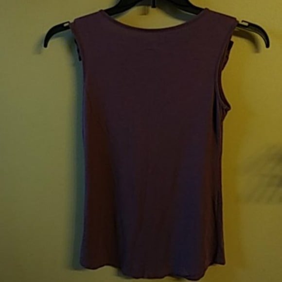 Old Navy Ruffled Tank w/ Satin Layer Size XS - Picture 3 of 4